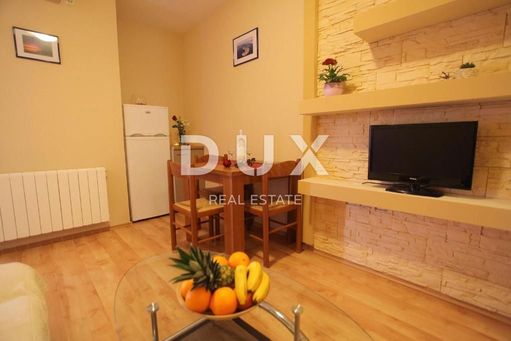 SUKOŠAN - Casa a 150 metri dal mare