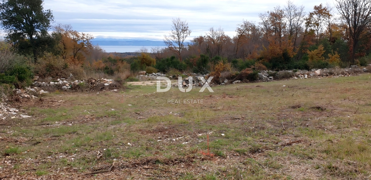 ISTRIA, MARČANA - Terreno con permesso di costruire e vista mare