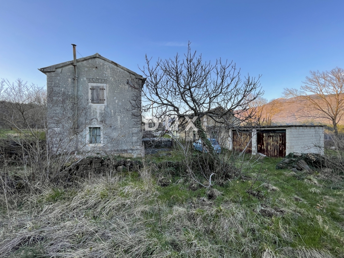 ISTRIA,KRŠAN - Tenuta istriana ai margini del villaggio