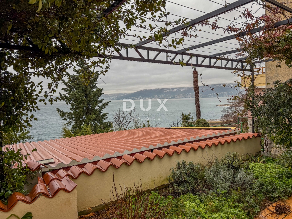 RIJEKA, KANTRIDA - appartamento prima fila al mare vicino al resort Hilton e alla bellissima Opatija