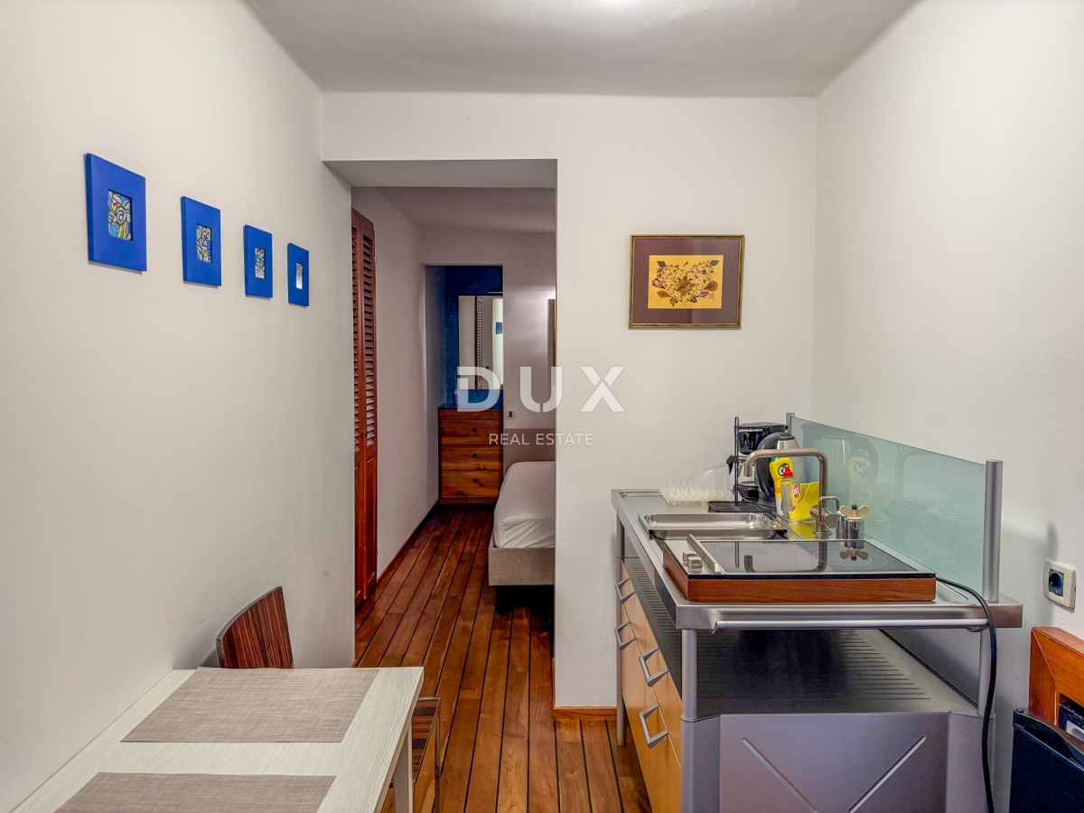 RIJEKA, KANTRIDA - appartamento prima fila al mare vicino al resort Hilton e alla bellissima Opatija