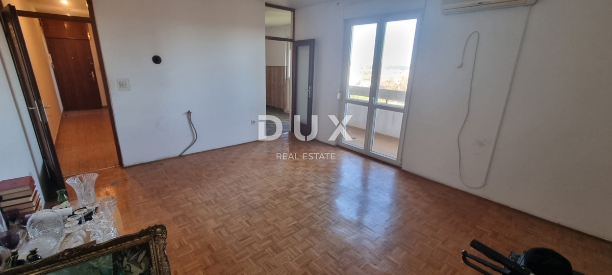 ISTRIA, POLA - Appartamento da ristrutturare in posizione ricercata!