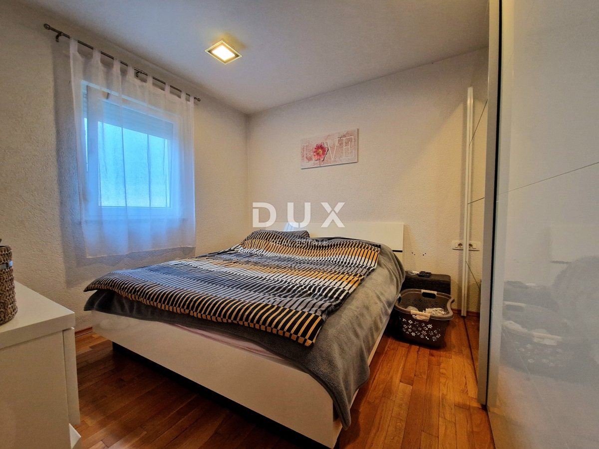 VIŠKOVO – PIANO TERRA – 2 CAMERE DA LETTO + SOGGIORNO – TERRAZZA – PARCHEGGIO