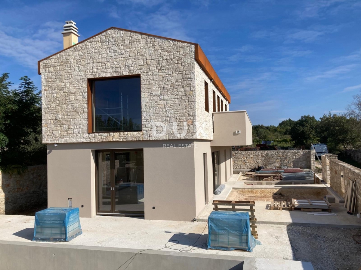 ISTRIA, BALE - Villa modernamente arredata con piscina e sauna