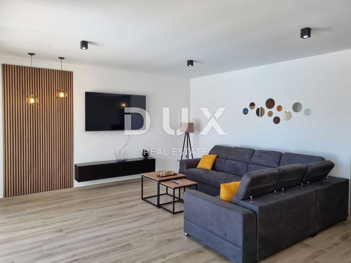 ISTRIA, SVETVINČENAT - Moderna casa a un piano con piscina, immersa nella natura