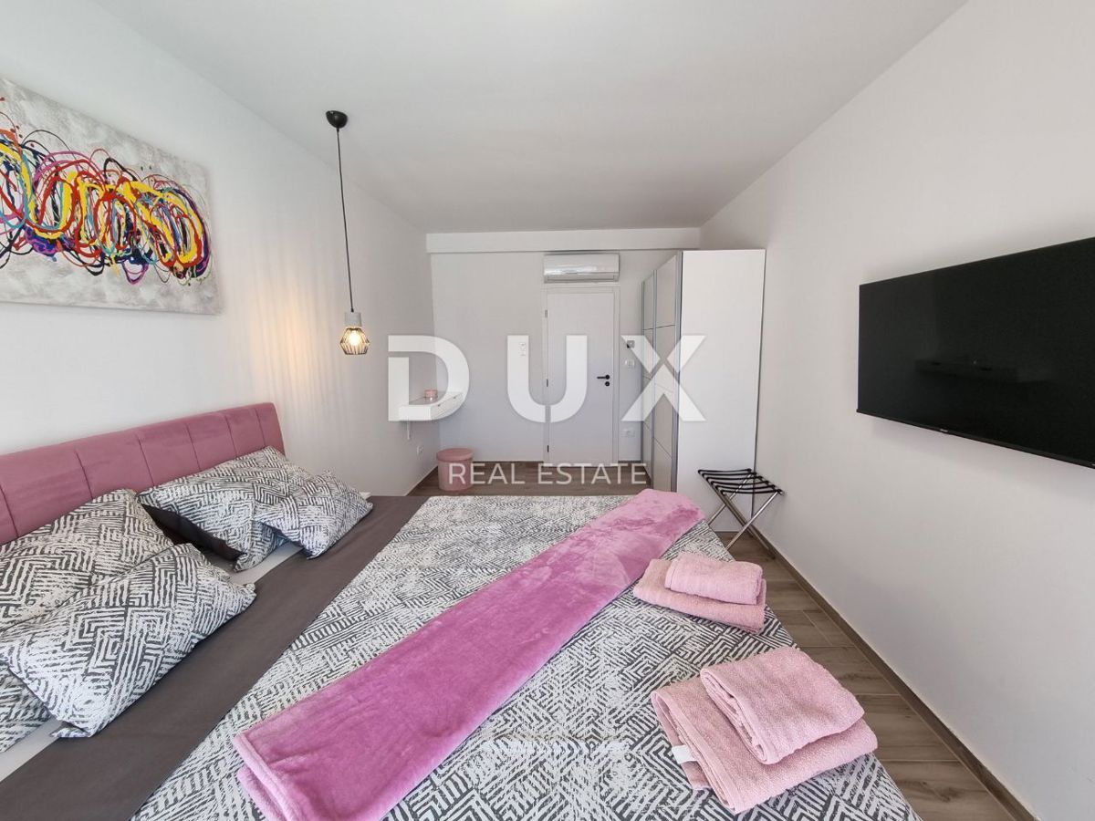 ISTRIA, SVETVINČENAT - Moderna casa a un piano con piscina, immersa nella natura