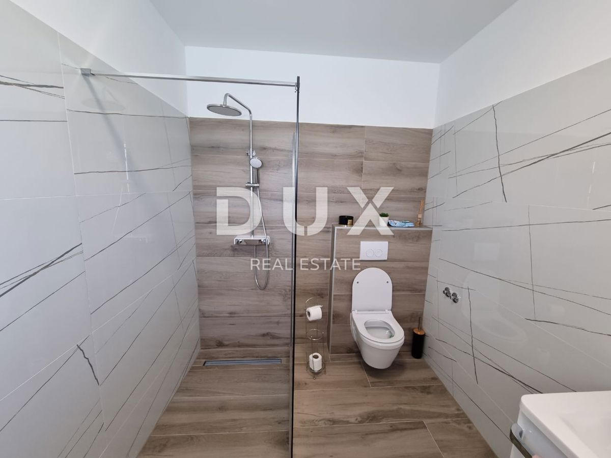 ISTRIA, SVETVINČENAT - Moderna casa a un piano con piscina, immersa nella natura