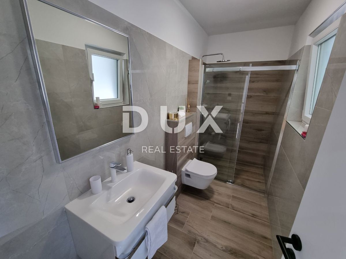 ISTRIA, SVETVINČENAT - Moderna casa a un piano con piscina, immersa nella natura