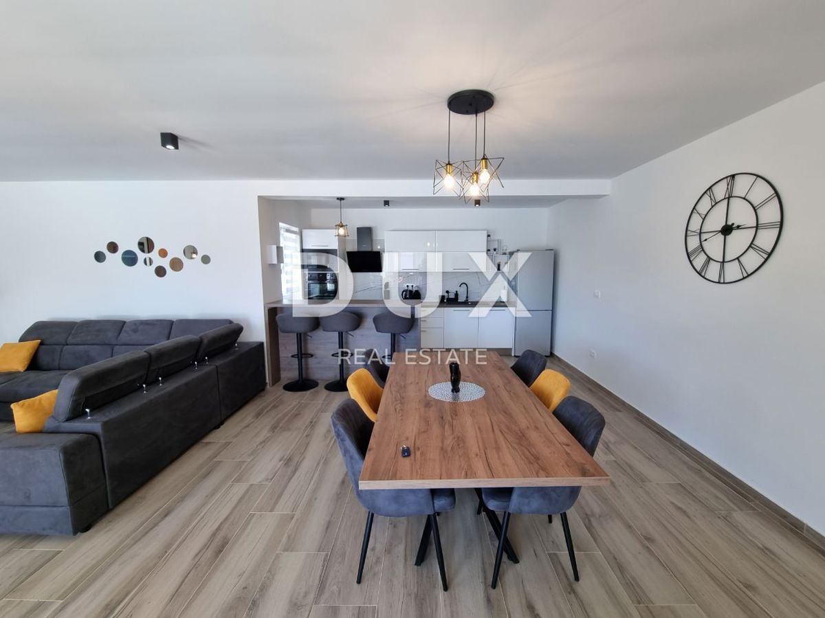 ISTRIA, SVETVINČENAT - Moderna casa a un piano con piscina, immersa nella natura