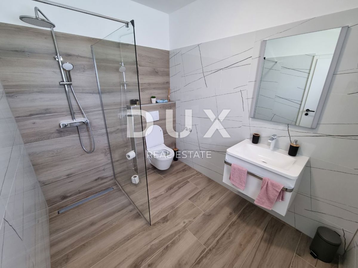 ISTRIA, SVETVINČENAT - Moderna casa a un piano con piscina, immersa nella natura