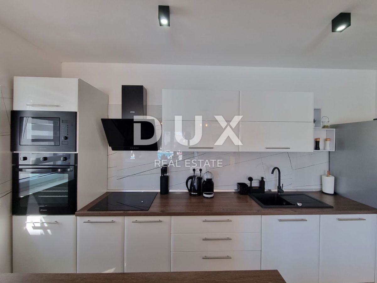 ISTRIA, SVETVINČENAT - Moderna casa a un piano con piscina, immersa nella natura