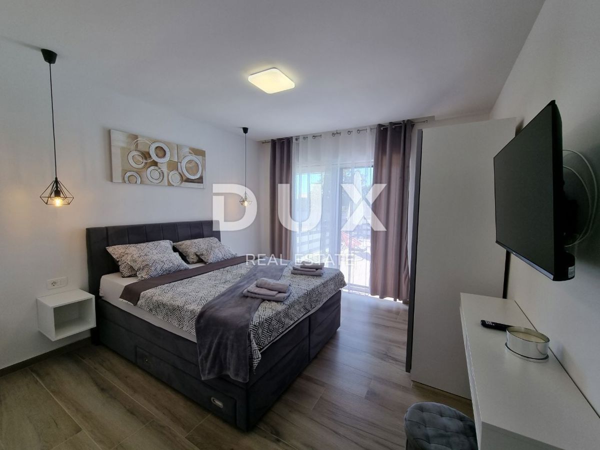 ISTRIA, SVETVINČENAT - Moderna casa a un piano con piscina, immersa nella natura