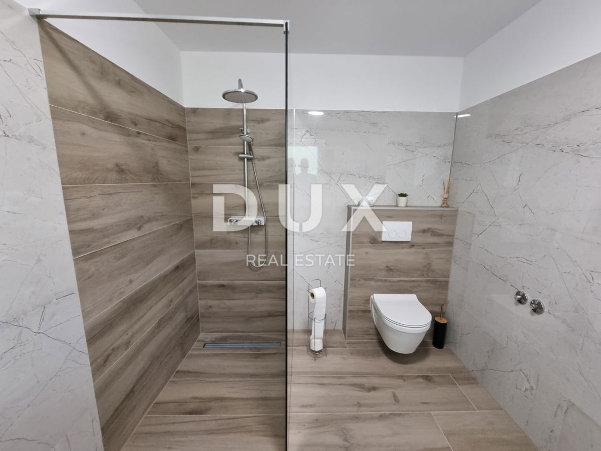 ISTRIA, SVETVINČENAT - Moderna casa a un piano con piscina, immersa nella natura