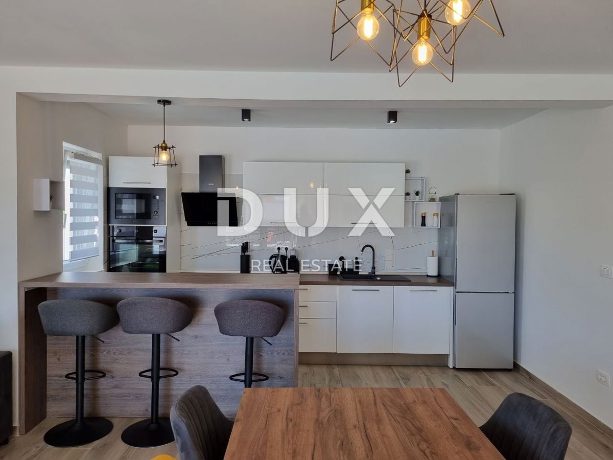 ISTRIA, SVETVINČENAT - Moderna casa a un piano con piscina, immersa nella natura