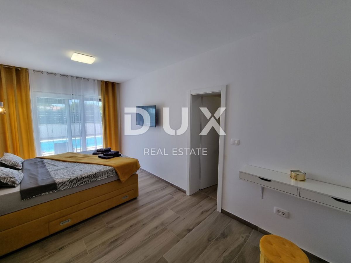 ISTRIA, SVETVINČENAT - Moderna casa a un piano con piscina, immersa nella natura