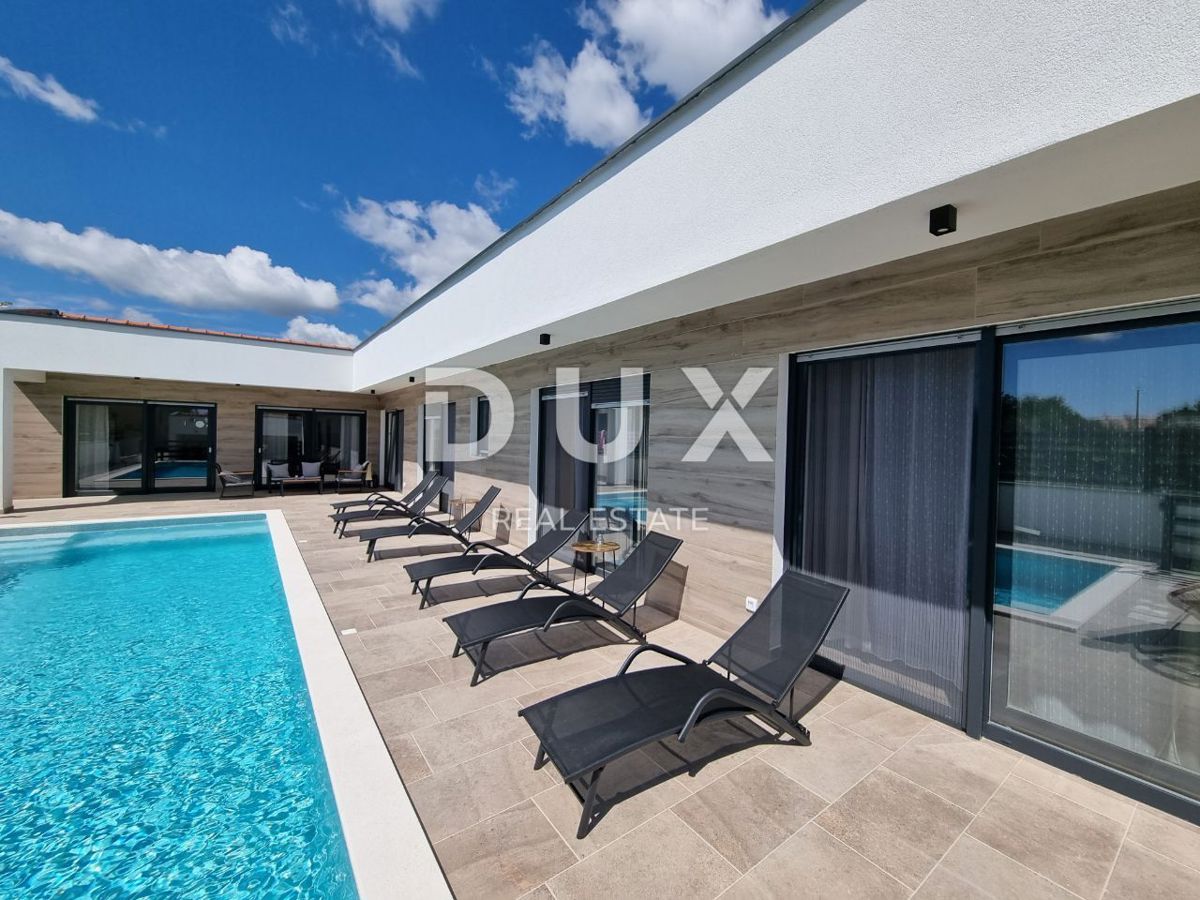 ISTRIA, SVETVINČENAT - Moderna casa a un piano con piscina, immersa nella natura