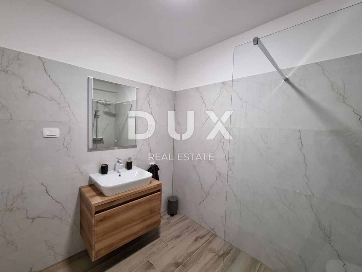 ISTRIA, SVETVINČENAT - Moderna casa a un piano con piscina, immersa nella natura