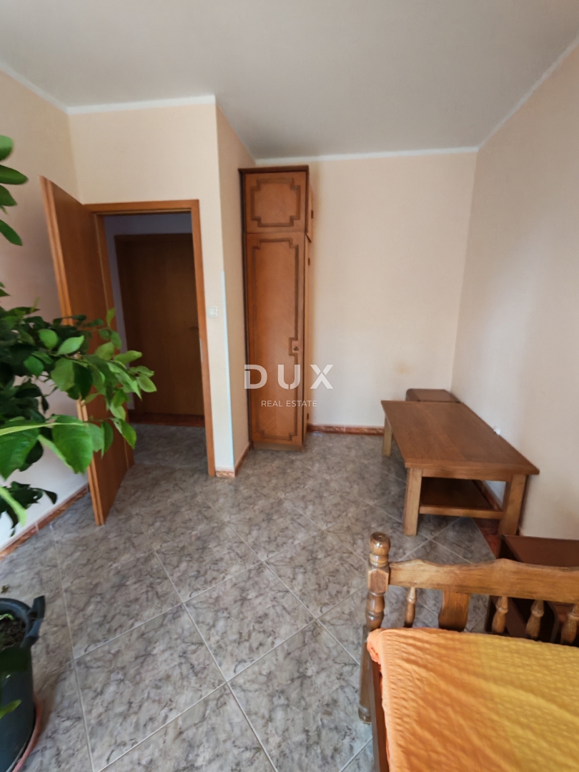 ISTRIA, BOLJUN - Casa con due appartamenti nel cuore dell'Istria