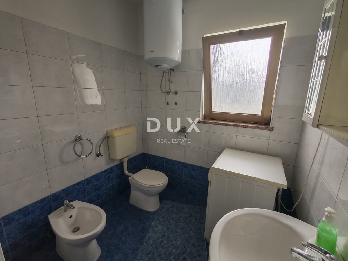 ISTRIA, BOLJUN - Casa con due appartamenti nel cuore dell'Istria