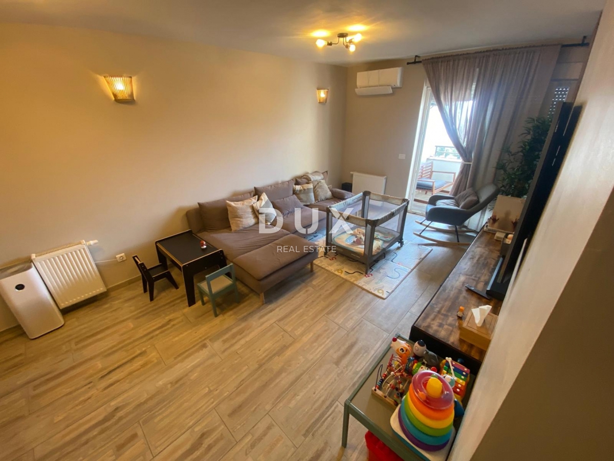 KASTAV, REŠETARI - Appartamento con 2 camere da letto e 2 balconi in un edificio di recente costruzione con vista mare! OCCASIONE!