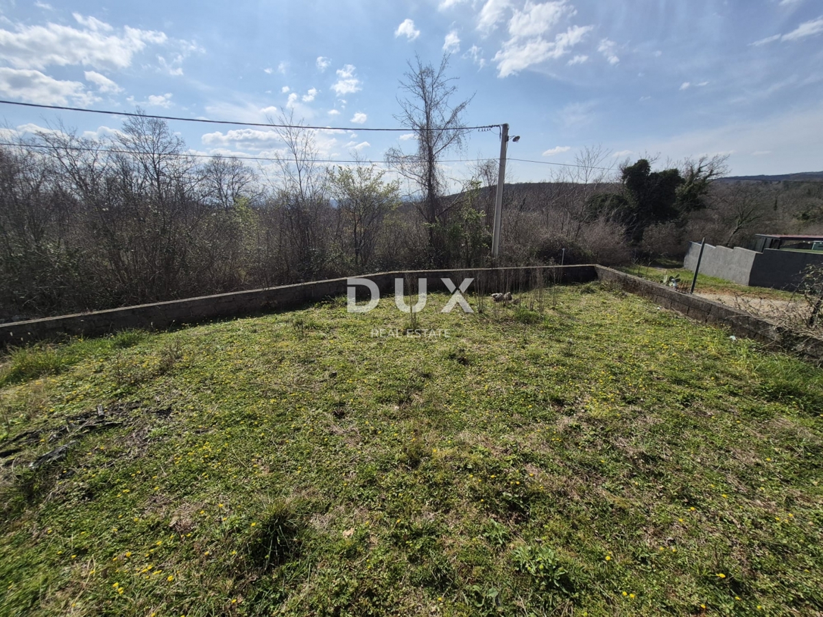 ISOLA DI KRK, DOBRINJ - Casa indipendente in costruzione in vendita a prezzo ridotto.