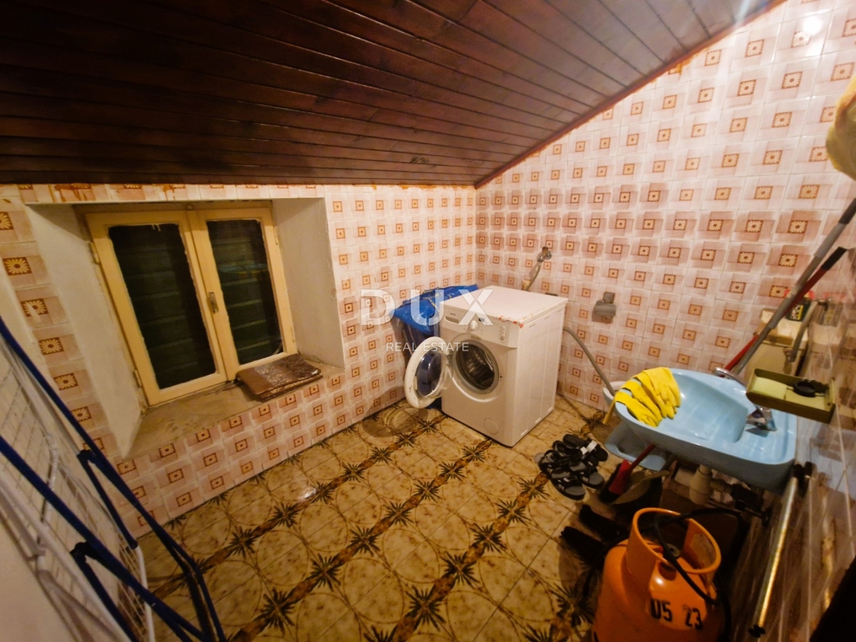 Casa Kaštel Stari, Kaštela, 220m2