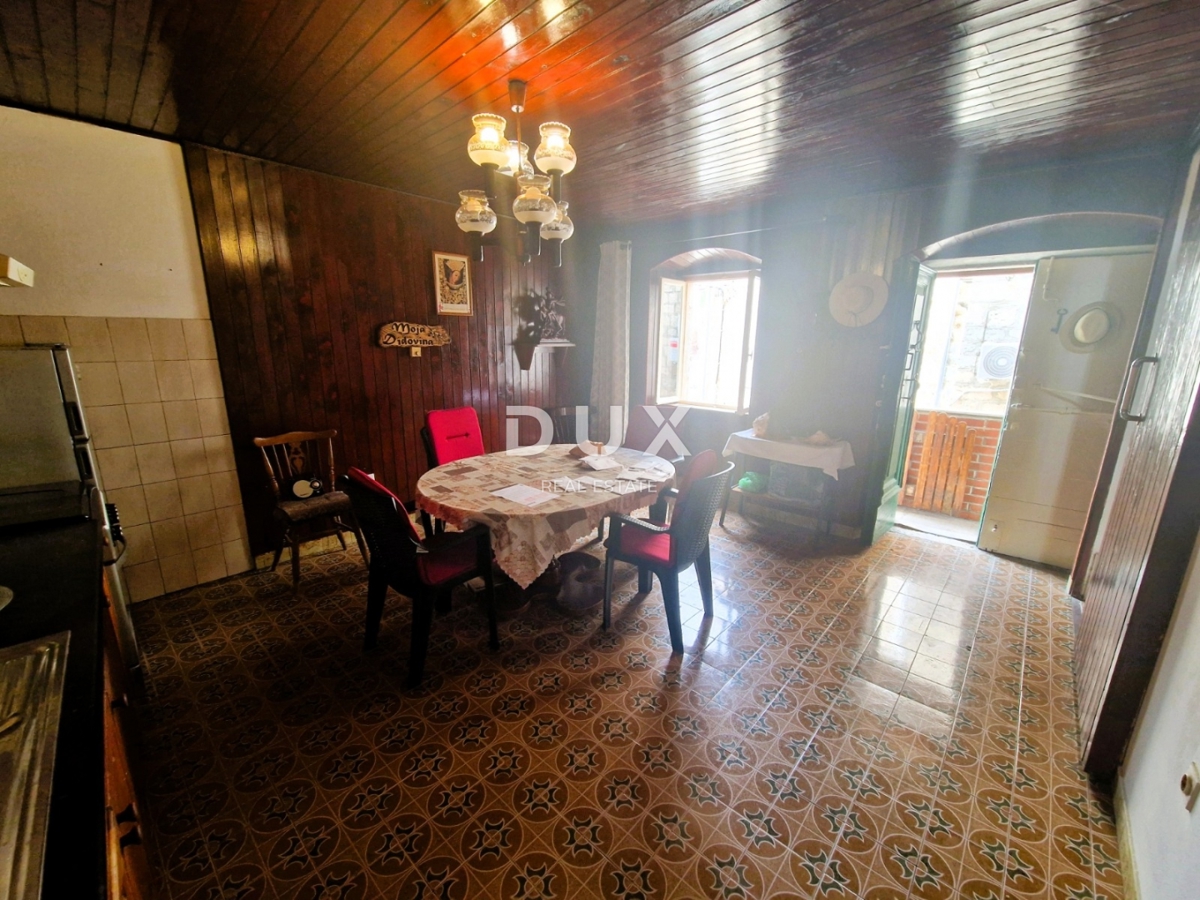 Casa Kaštel Stari, Kaštela, 220m2