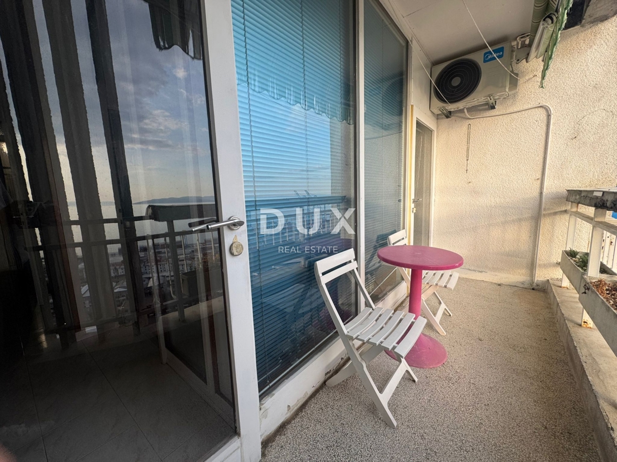 RIJEKA, PODMURVICE - appartamento con due camere da letto, balcone e vista mare