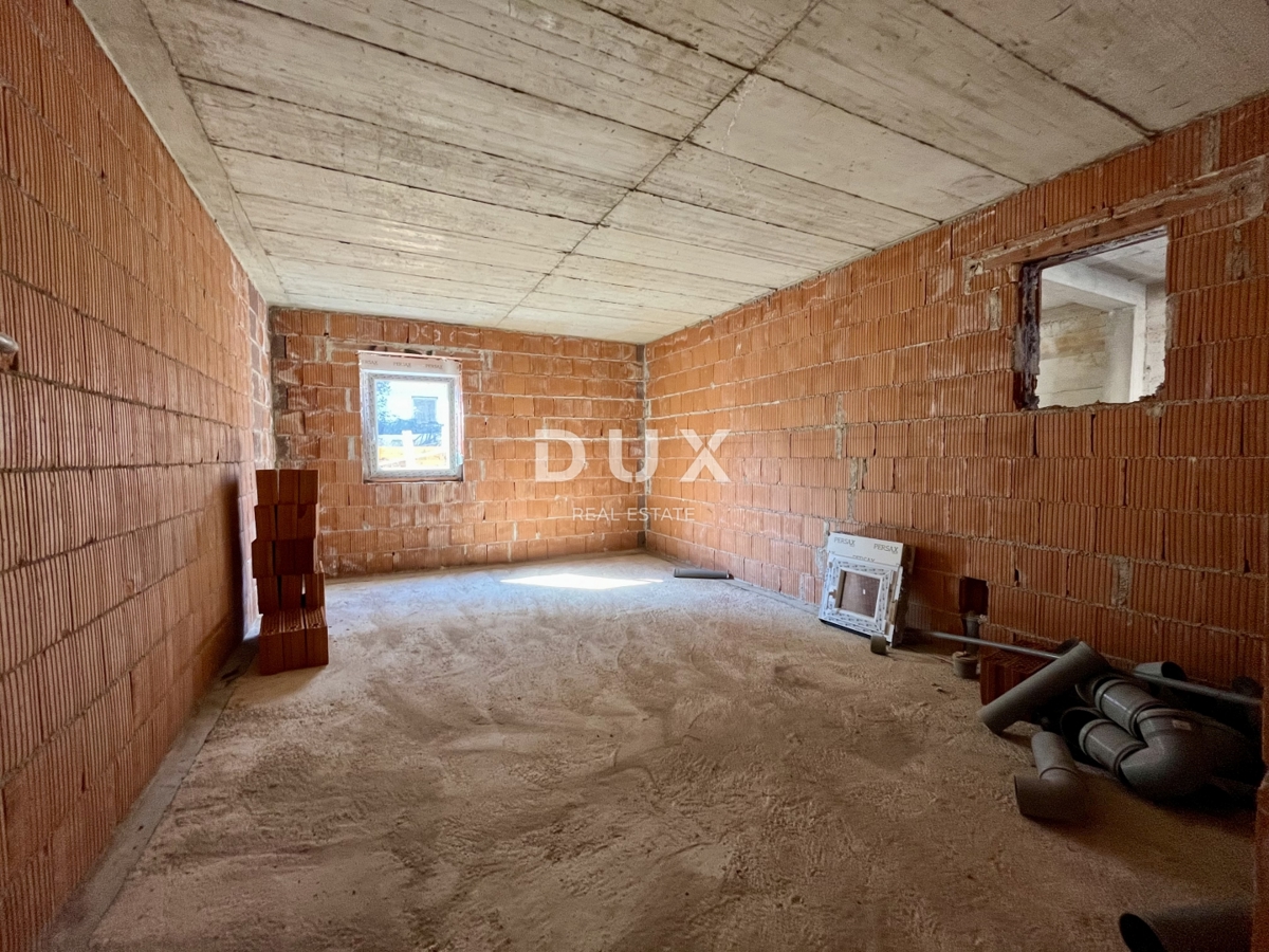 RIJEKA, SRDOČI - Casa di nuova costruzione con 3 camere da letto + soggiorno e giardino di 300 m2