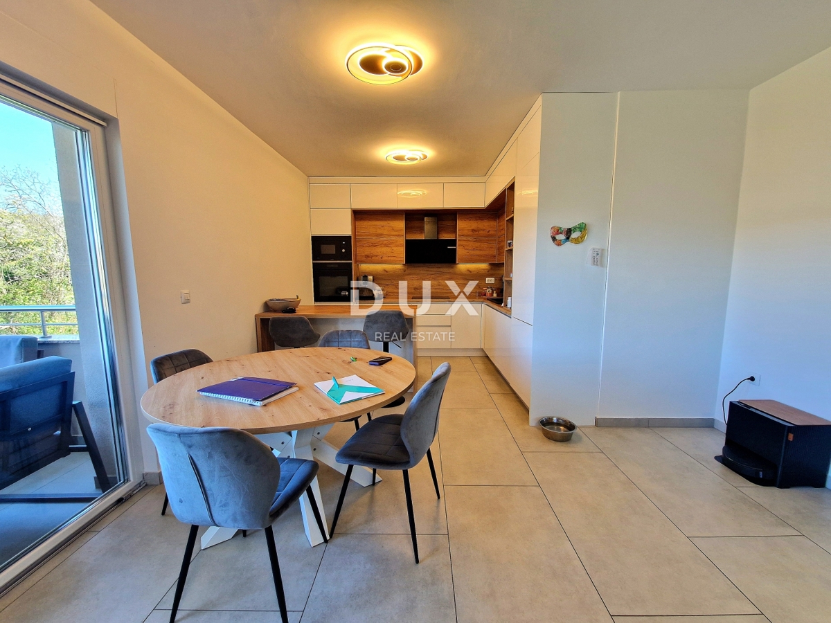 VIŠKOVO - Appartamento di 97 m2 con 3 camere da letto e soggiorno in un edificio nuovo.