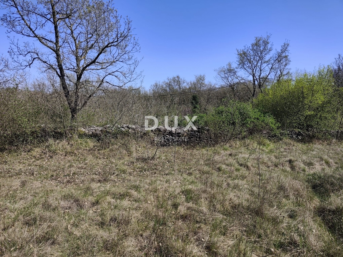 ISTRIA, MARČANA - Terreno in una zona tranquilla con permesso di costruzione