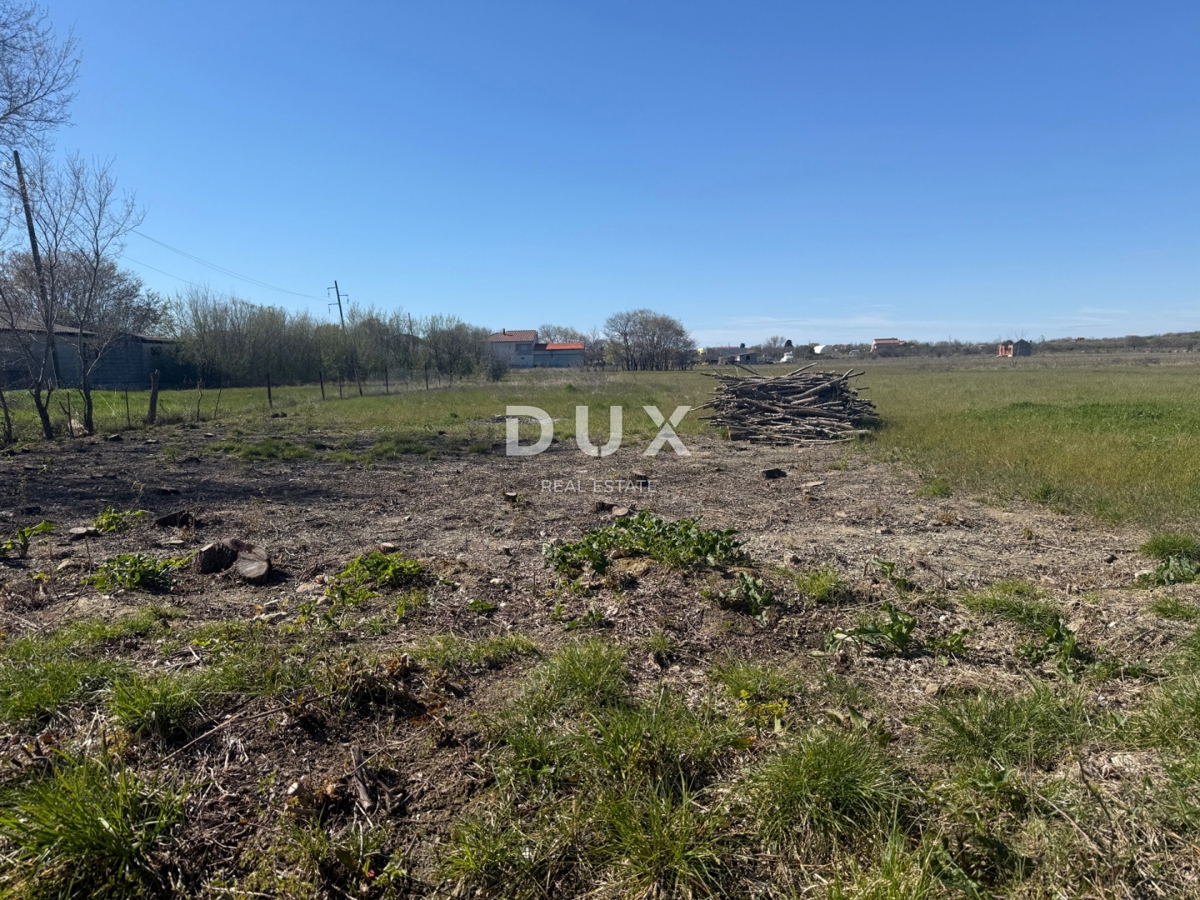 Terreno Zemunik Donji, 1.032m2