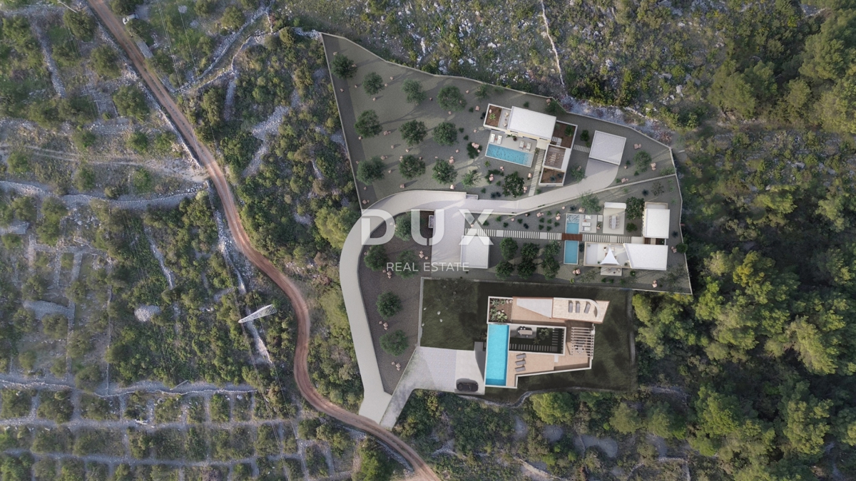 DALMATIA, PRIMOŠTEN - Terreno edificabile con permesso di costruzione + parte agricola