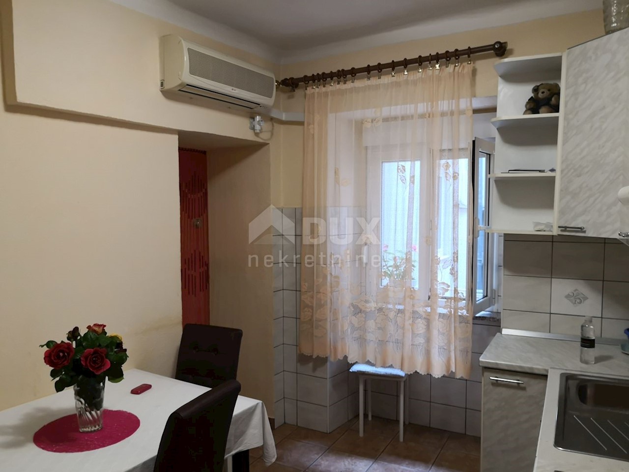 Appartamento Centar, Rijeka, 49m2