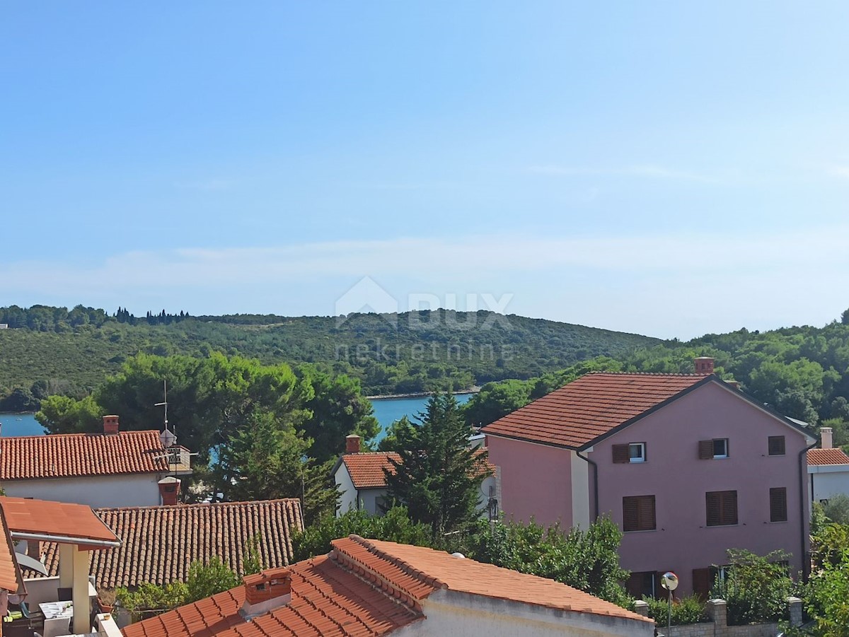 ISTRIA, BANJOLE Casa in pietra con giardino - 200 m DALLA SPIAGGIA !!