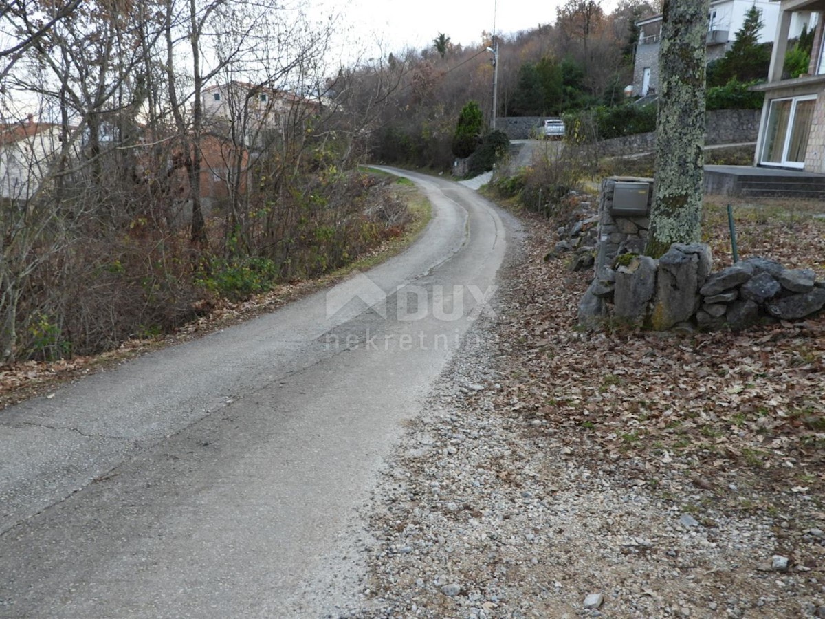 OPATIJA, VEPRINAC, TRAVIČIĆI - terreno 2783m2 con permesso di costruire e vista mare per una casa familiare / appartamenti / casa in affitto - vacanza con piscina