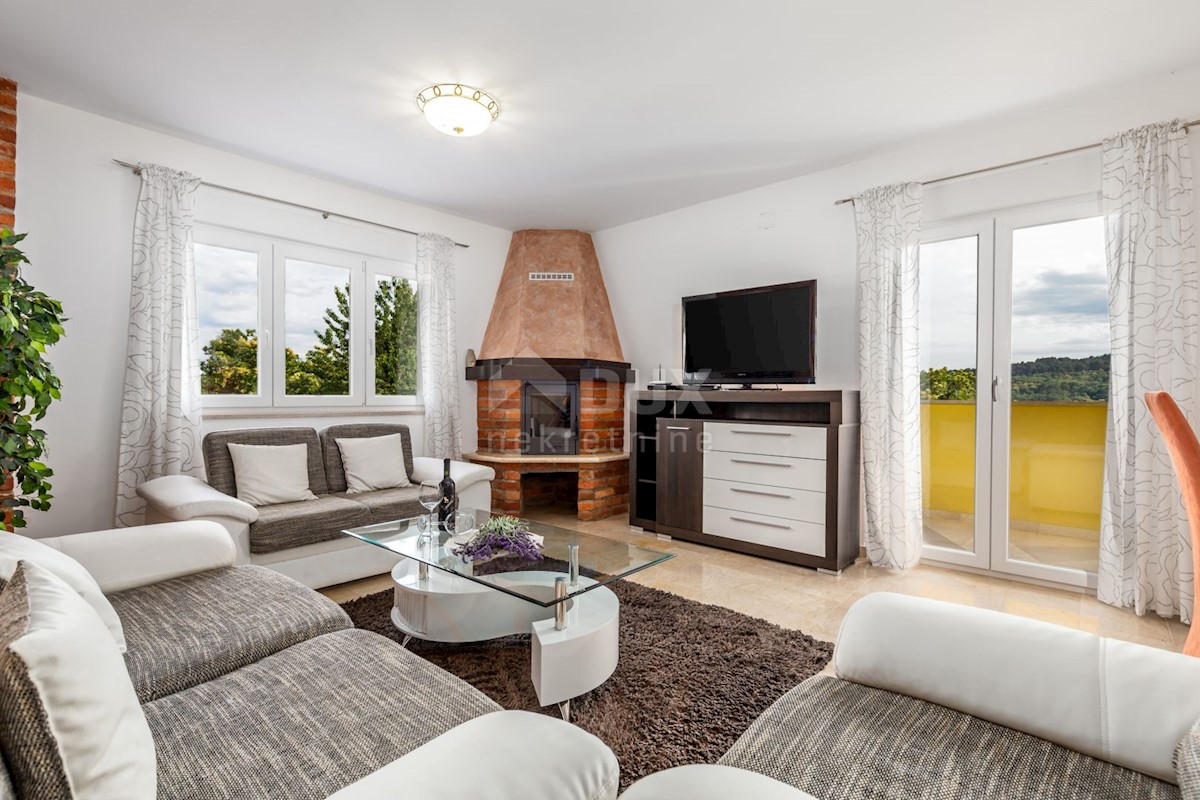 OPATIJA, BREGI - Nuova villa in stile mediterraneo con due unità abitative, piscina, foresteria, taverna e parco giochi per bambini