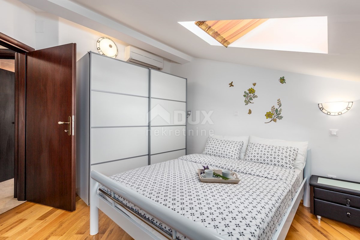 OPATIJA, BREGI - Nuova villa in stile mediterraneo con due unità abitative, piscina, foresteria, taverna e parco giochi per bambini