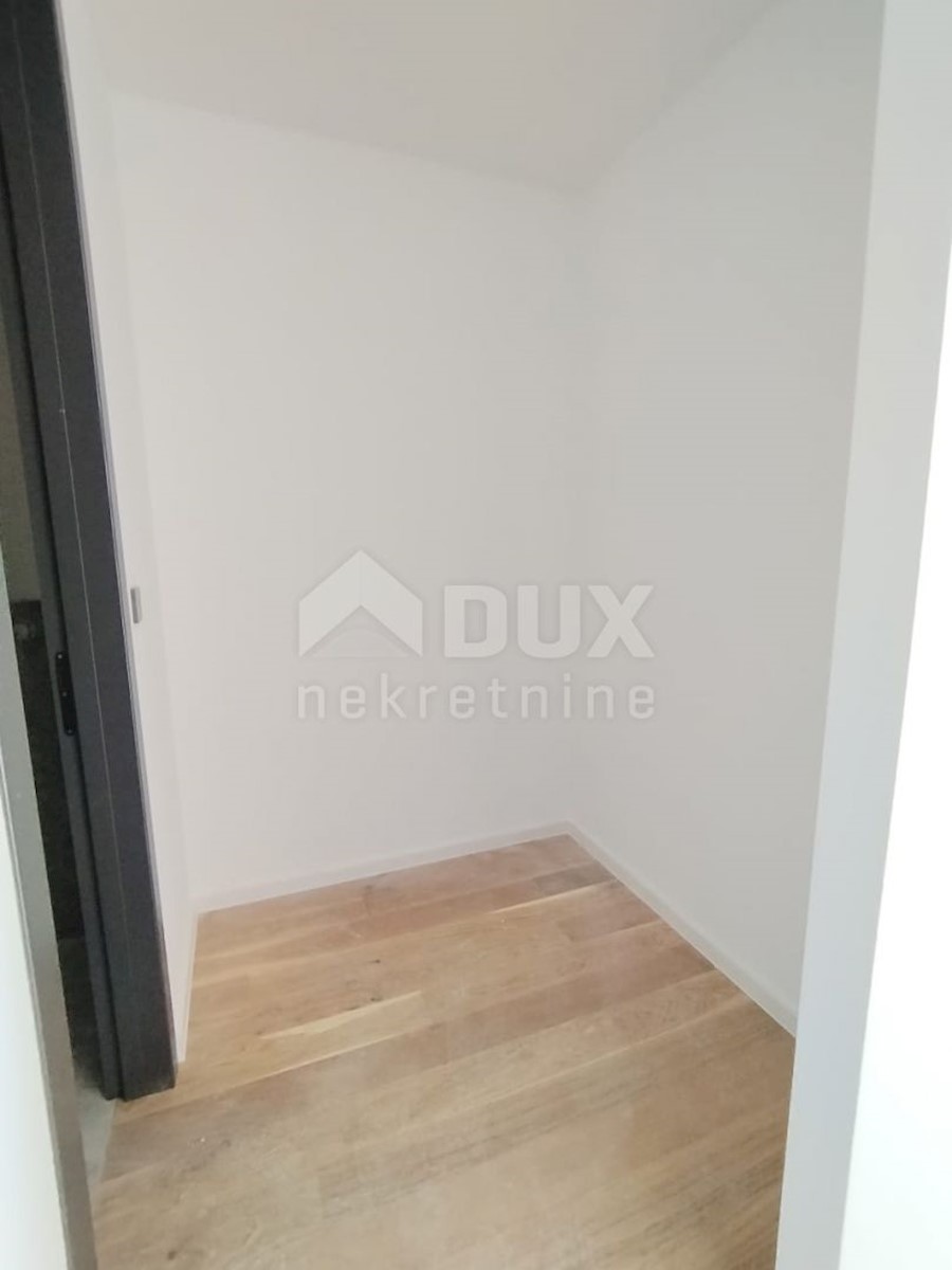 Appartamento Centar, Pula, 61,99m2