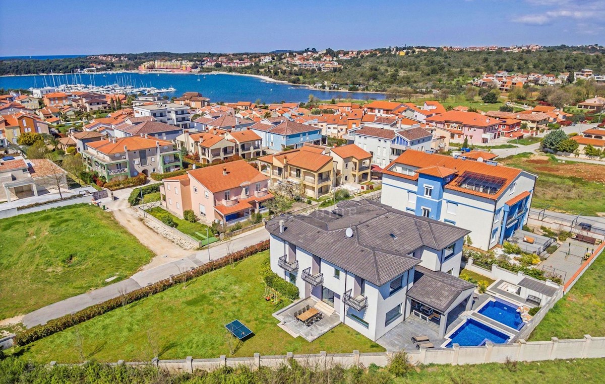 ISTRIA, MEDULIN - Stupenda villa a 300 metri dal mare