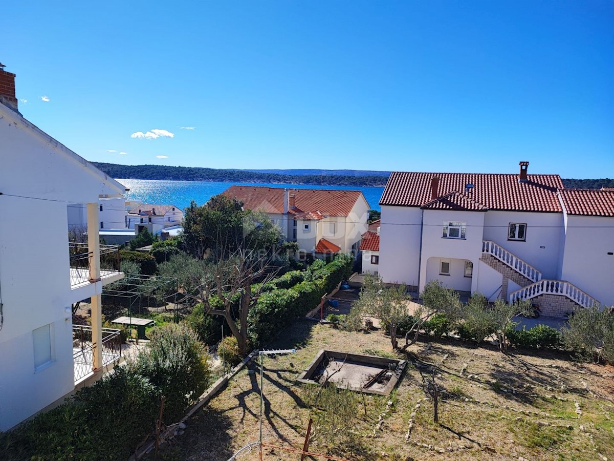 ISOLA DI RAB, BARBAT - Palazzina indipendente in ottima posizione