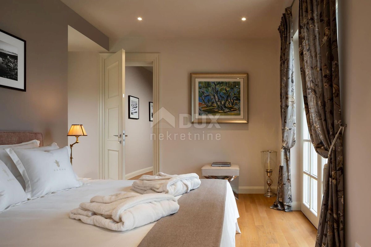 ISTRIA, POREČ - Villa di lusso con vista mare