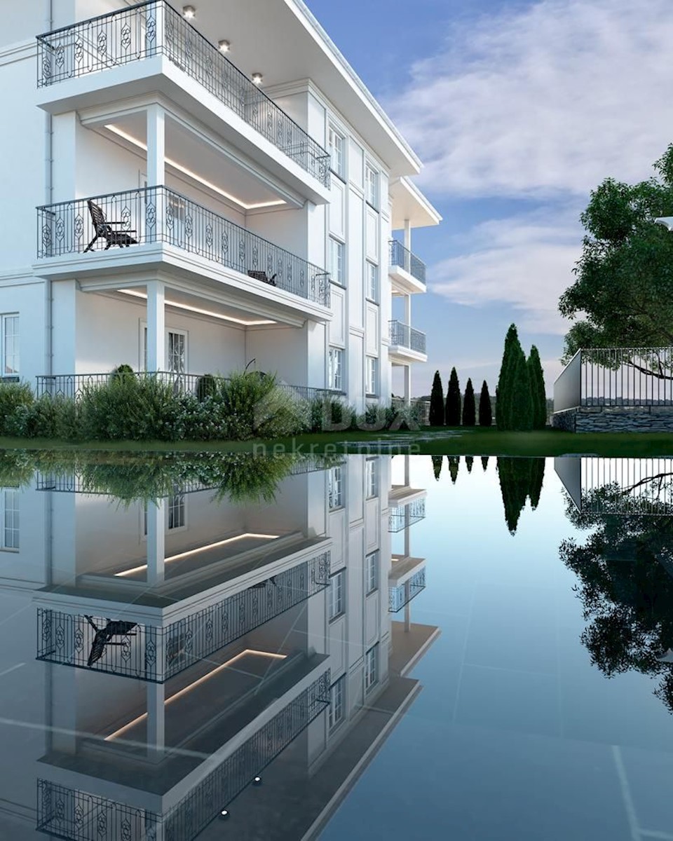 OPATIJA, IČIĆI - NUOVO - esclusivo nuovo edificio con piscina e vista panoramica sul mare, appartamento più grande con terrazza vicino al mare