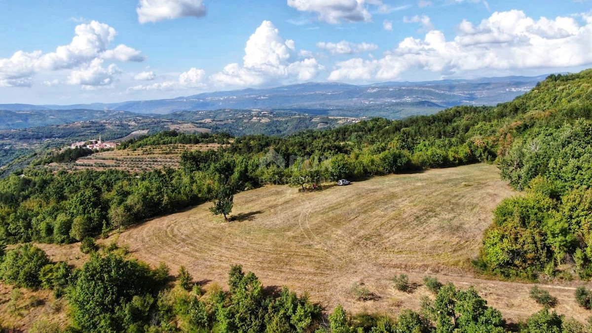 Terreno Draguć, Cerovlje, 40.777m2