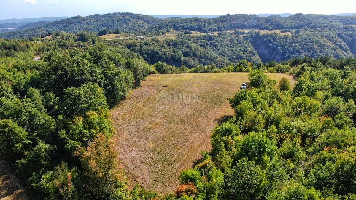 Terreno Draguć, Cerovlje, 40.777m2