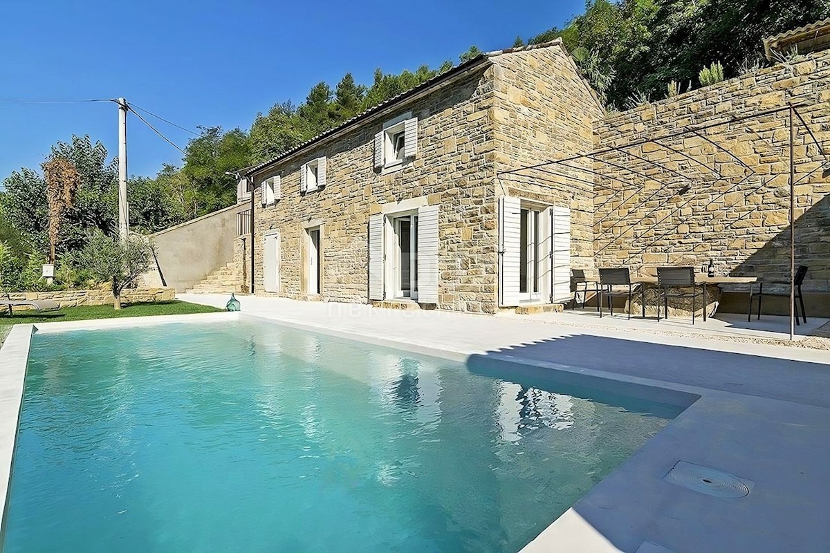 ISTRIA, OPRTALJ - Casa in pietra di design con piscina