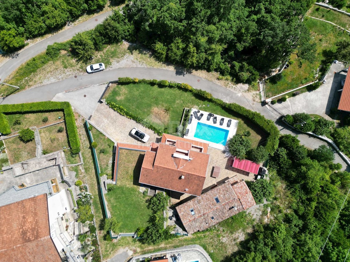 OPATIJA, IČIĆI, POLJANE - villa 500m2 con vista mare e piscina + dintorni 1600m2