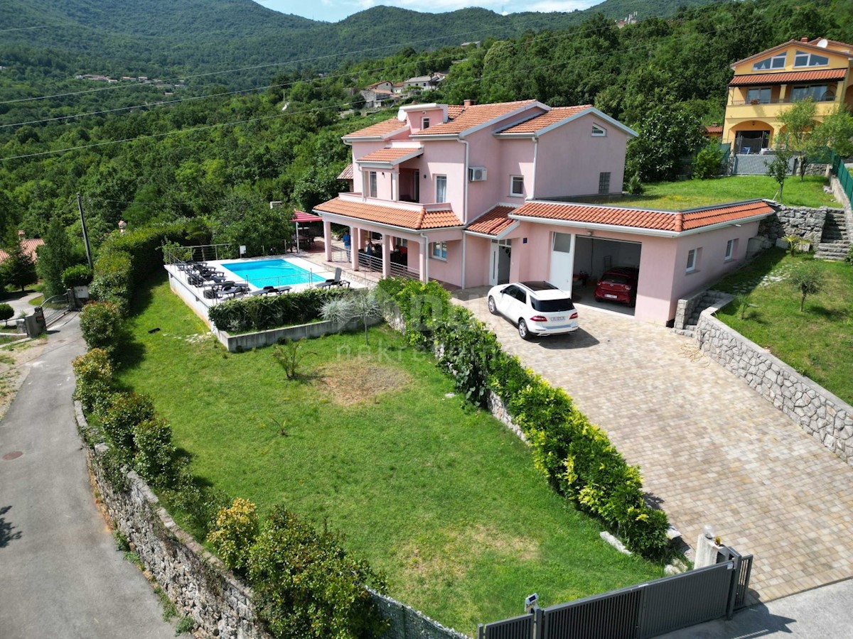 OPATIJA, IČIĆI, POLJANE - villa 500m2 con vista mare e piscina + dintorni 1600m2