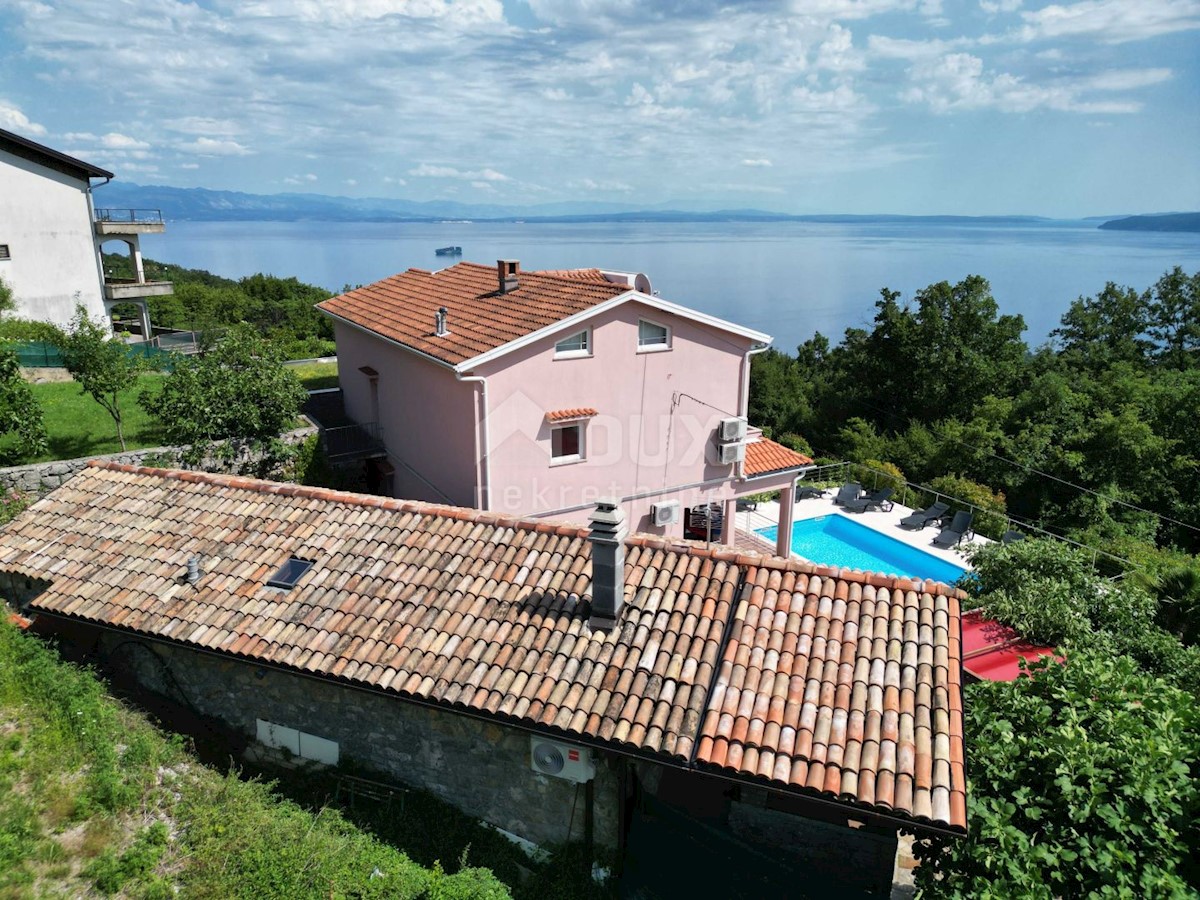 OPATIJA, IČIĆI, POLJANE - villa 500m2 con vista mare e piscina + dintorni 1600m2