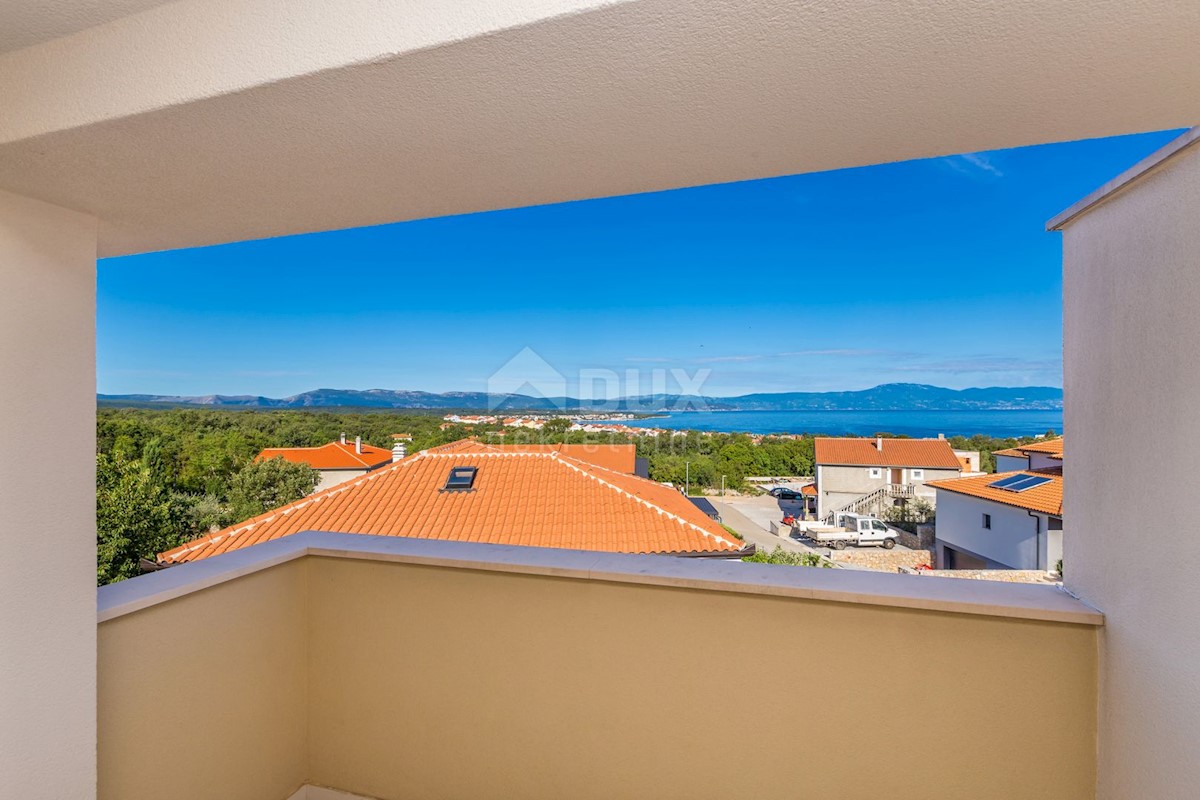 ISOLA DI KRK, vicinanze di Malinska - Appartamento a due piani con vista panoramica sul mare